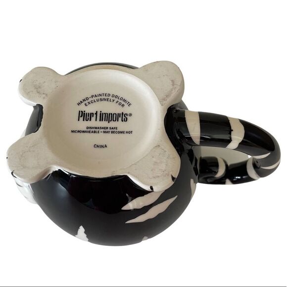 HAND Painted Pier 1 Black & White Kitty Cat Mug Cup - Picture 5 of 7